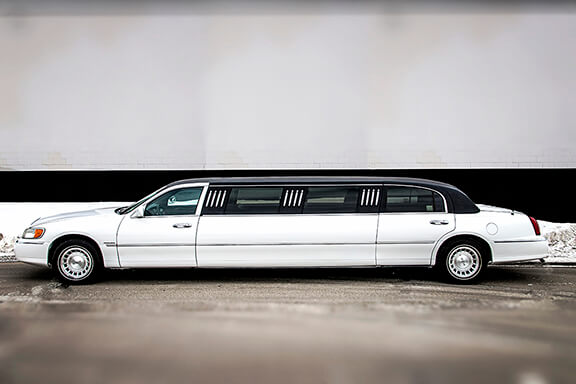 Stretch limousine / Luxury town car