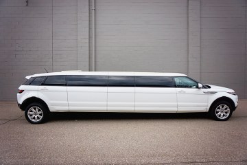 Tacoma limousine/ Luxury town car